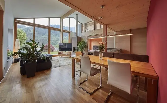 Çatı Katı Süiti (Penthouse)