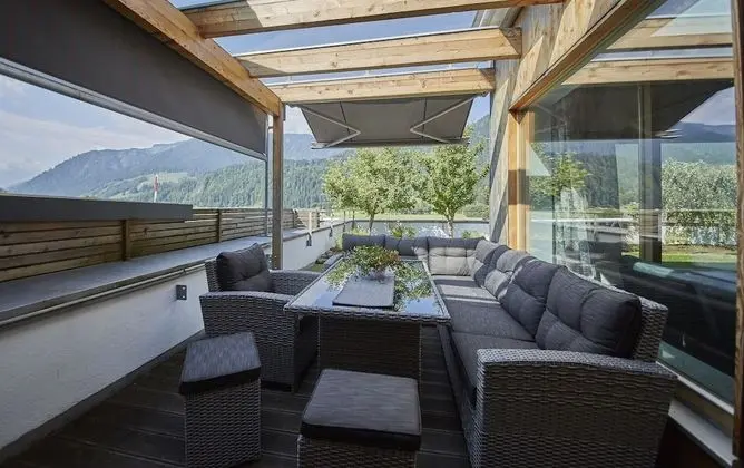 Çatı Katı Süiti (Penthouse)