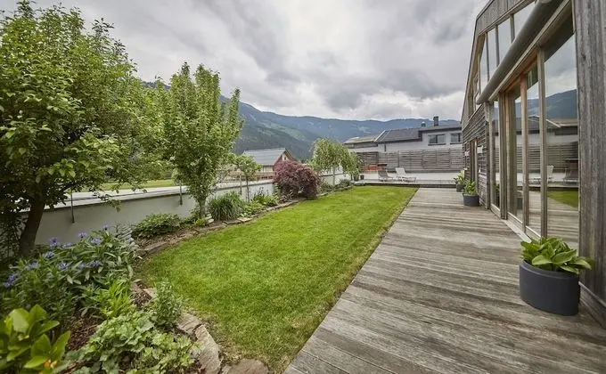 Çatı Katı Süiti (Penthouse)