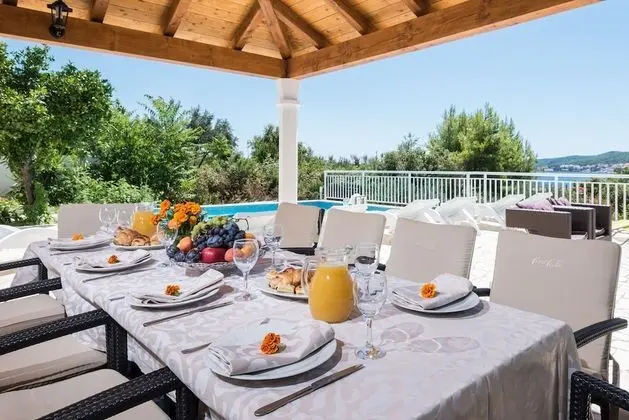 Panoramic Villa