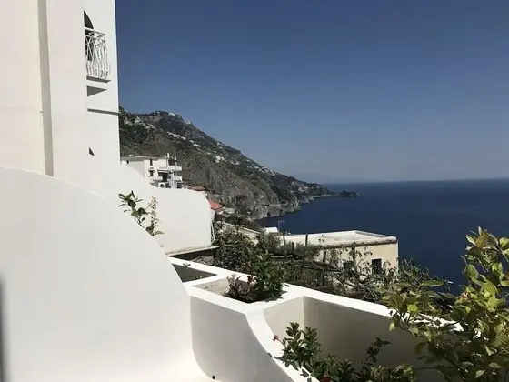 Üç Kişilik Oda, Balkon, Deniz Manzaralı