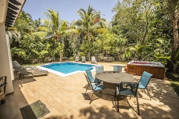 Villa, 6 Yatak Odası, Sıcak Su Havuzu