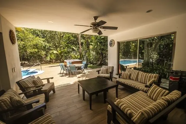 Villa, 6 Yatak Odası, Sıcak Su Havuzu