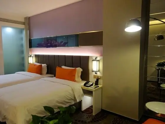 Deluxe İki Ayrı Yataklı Oda