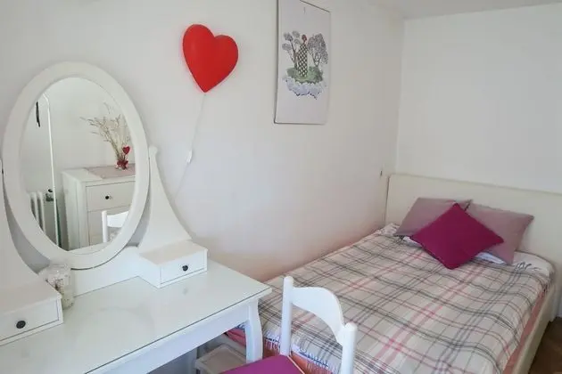 Classic Tek Kişilik Oda, Ortak Banyo, Avlu Manzaralı