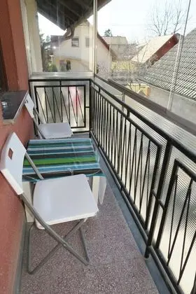 Classic Tek Kişilik Oda, Ortak Banyo, Avlu Manzaralı