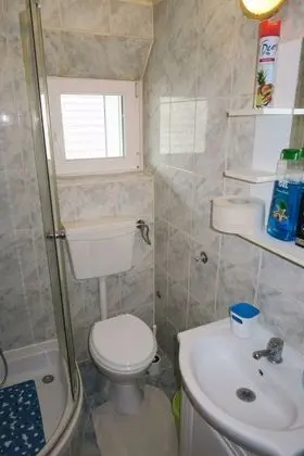 Classic Tek Kişilik Oda, Ortak Banyo, Avlu Manzaralı