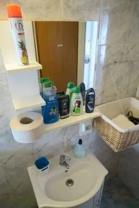Classic Tek Kişilik Oda, Ortak Banyo, Avlu Manzaralı