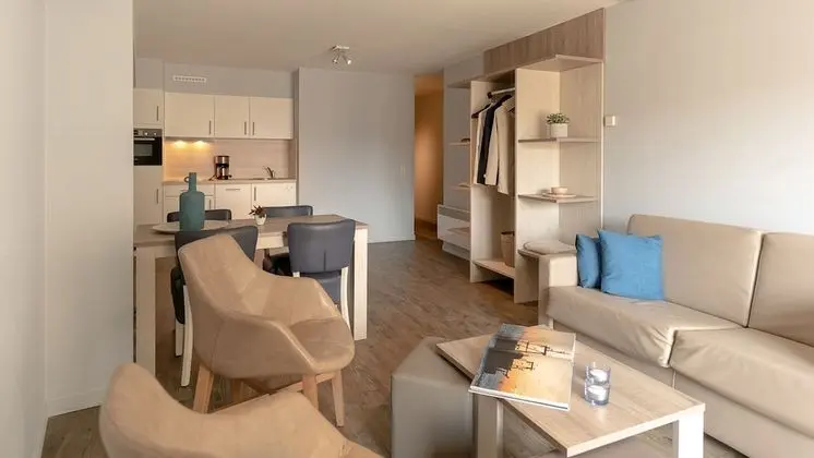 Essential Suite - 4p | Sleeping corner - Sofa bed | Balcony - City view