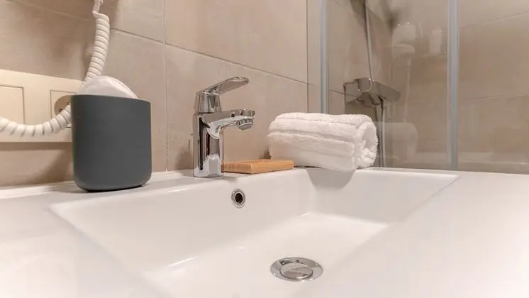 Essential Suite - 4p | Sleeping corner - Sofa bed | Balcony - City view