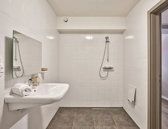 Essential Suite - 2p | Double bed - Disabled-friendly