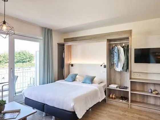 Essential Suite - 2p | Double bed - Disabled-friendly
