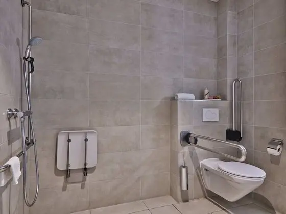 Essential Suite - 2p | Double bed - Disabled-friendly