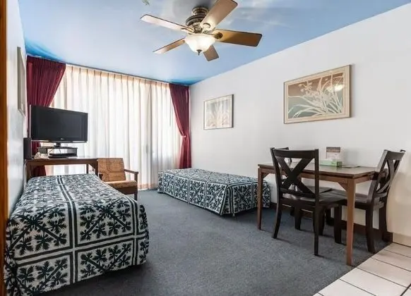 Standard Süit, 1 Yatak Odası, Balkon (with Deluxe Amenities)