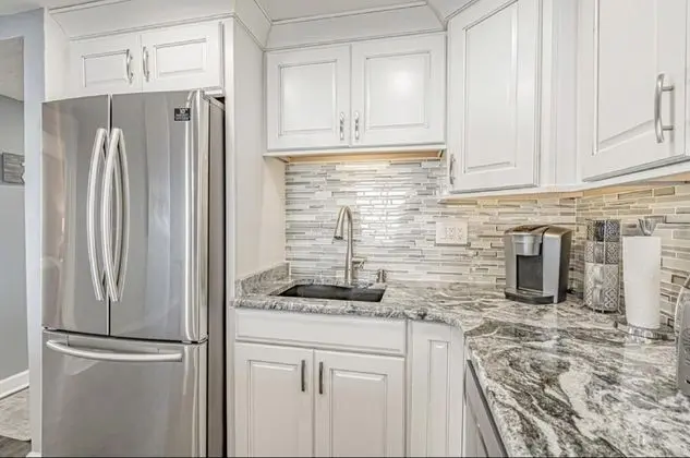Condo, 3 Bedrooms, Partial Ocean View (806)