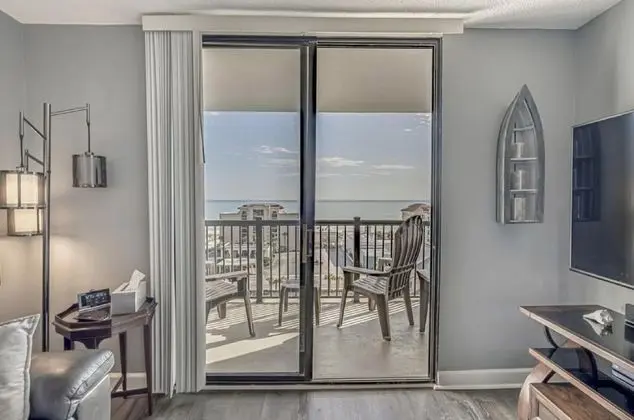 Condo, 3 Bedrooms, Partial Ocean View (806)