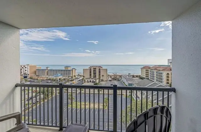 Condo, 3 Bedrooms, Partial Ocean View (806)