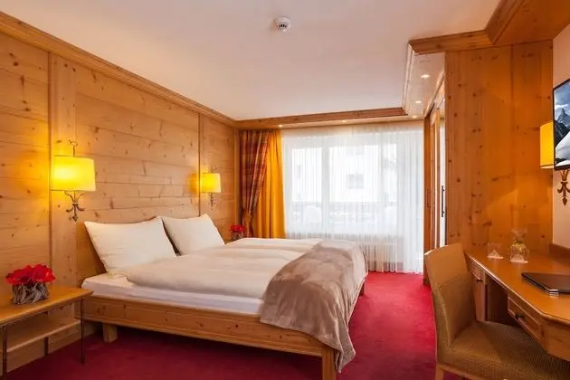 Standard Tek Büyük Yataklı Oda, Balkon, Dağ Manzaralı