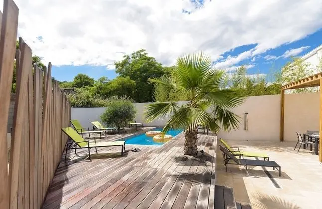 Villa, Banyolu/Duşlu, Havuz Manzaralı (4 étoiles)