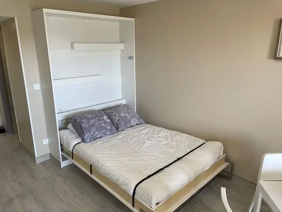 Stüdyo, Banyolu/Duşlu, Liman Manzaralı (Studio 2)