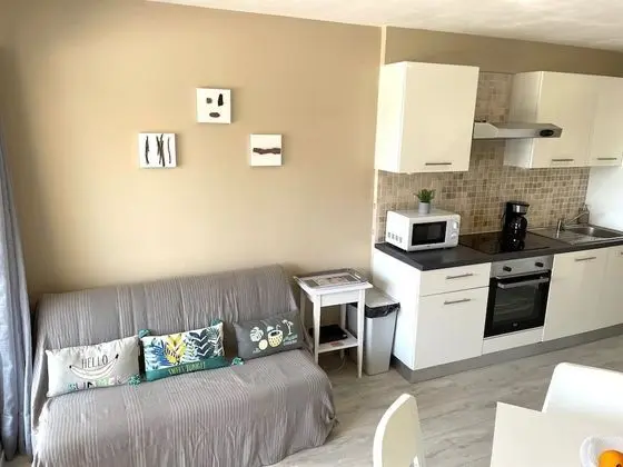 Stüdyo, Banyolu/Duşlu, Liman Manzaralı (Studio 2)