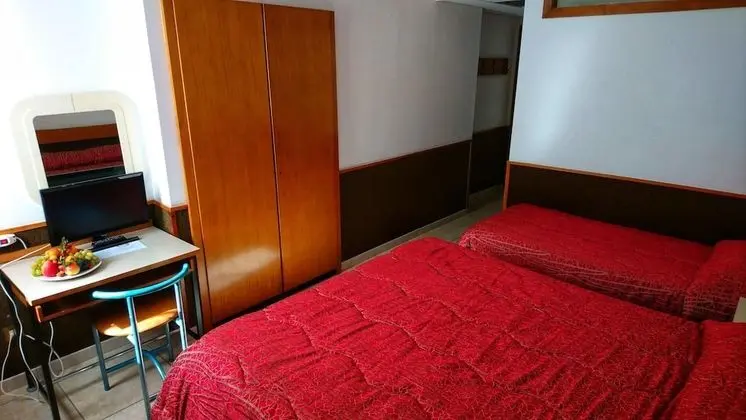 Tek Büyük Yataklı Oda