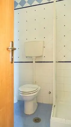 Standard Tek Büyük veya İki Ayrı Yataklı Oda, Kısmi Deniz Manzaralı