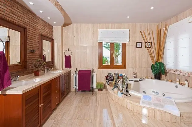 Villa, Kişiye Özel Havuzlu