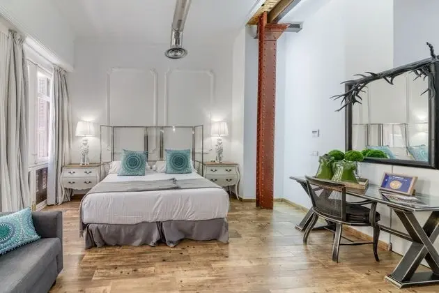 Deluxe Çatı Katı (Loft), Şehir Manzaralı
