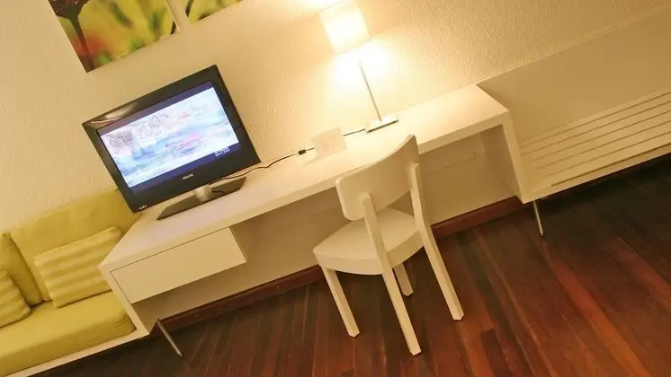 Superior Oda, Şehir Manzaralı
