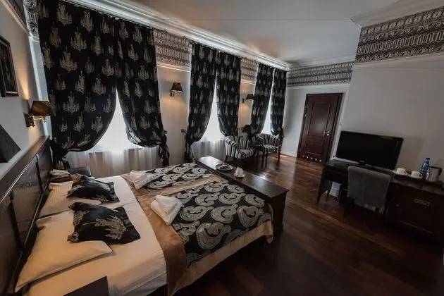 Superior Tek Büyük veya İki Ayrı Yataklı Oda