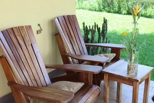 İki Ayrı Yataklı Oda, Sigara İçilmez, Nehir Manzaralı