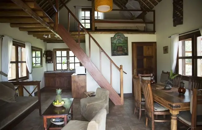 Romantic Kır Evi, Nehir Manzaralı