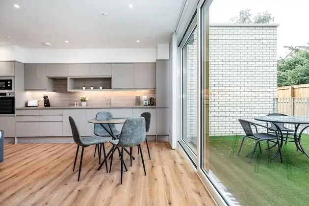 Superior Apart Daire