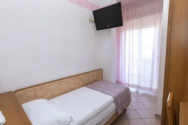 Comfort Tek Kişilik Oda