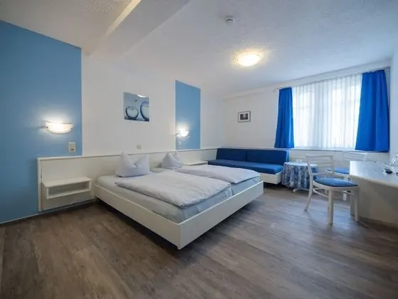 Tek Büyük Yataklı Oda