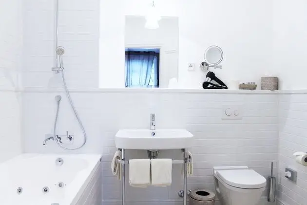 Deluxe Dört Kişilik Oda, 1 Yatak Odası, Sıcak Su Küveti