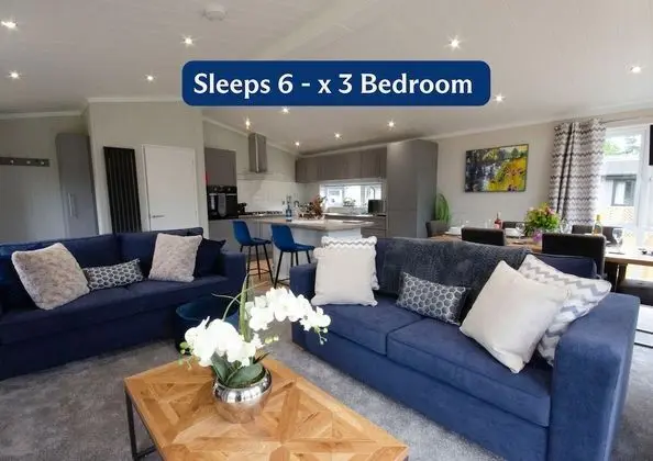 Luxury Apart Daire, Banyolu/Duşlu