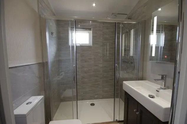 Luxury Apart Daire, Banyolu/Duşlu