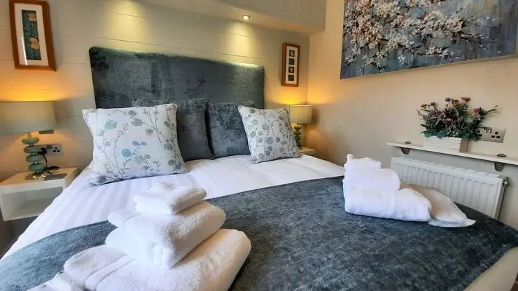 Luxury Apart Daire, Banyolu/Duşlu