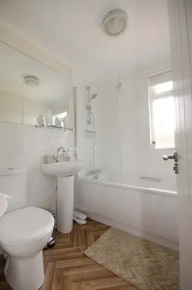 Luxury Apart Daire, Banyolu/Duşlu