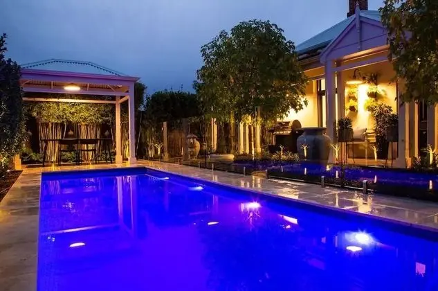 Luxury Apart Daire, 1 Yatak Odası, Şömine, Havuz Kenarı