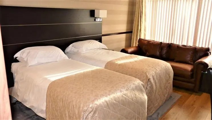 Luxury İki Ayrı Yataklı Oda