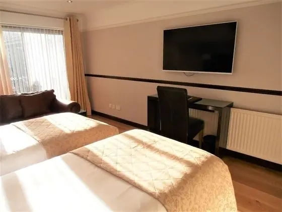 Luxury İki Ayrı Yataklı Oda