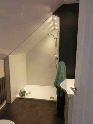 Comfort Tek Büyük veya İki Ayrı Yataklı Oda