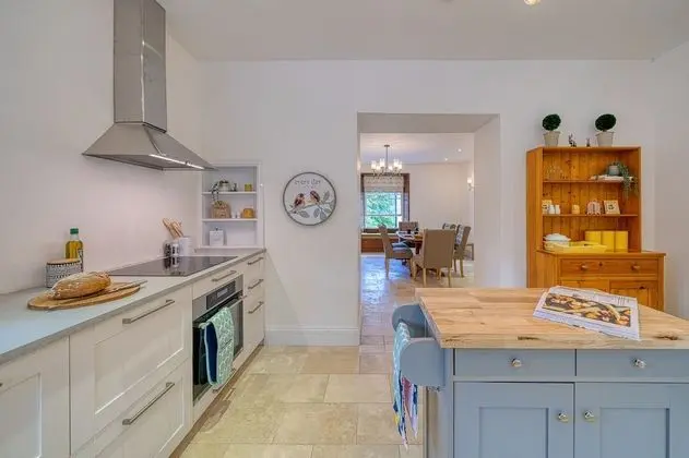 Deluxe Kır Evi, Banyolu/Duşlu