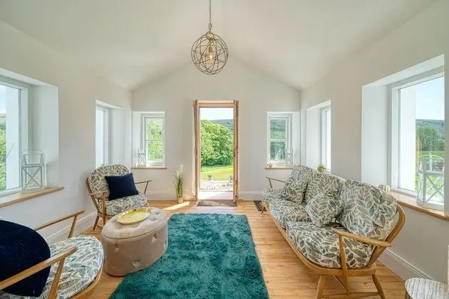 Deluxe Kır Evi, Banyolu/Duşlu