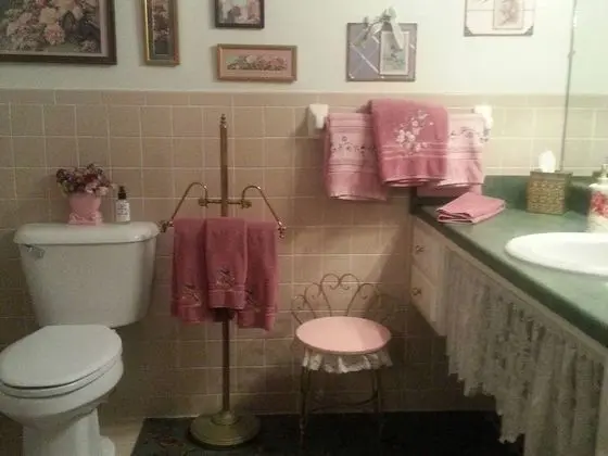 Comfort Üç Kişilik Oda, Banyolu/Duşlu (Walton Romance Room)