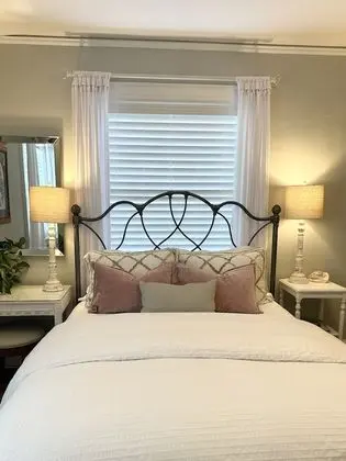 The Cottage Room