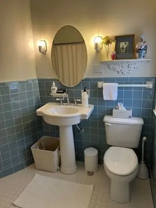 The Cottage Room